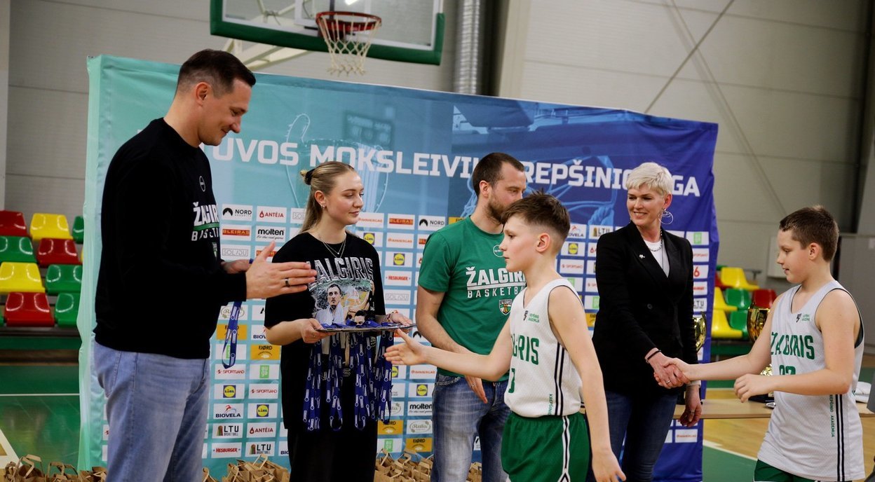 Moksleivių lygos finaluose – garsių Lietuvos krepšininkų sūnūs 